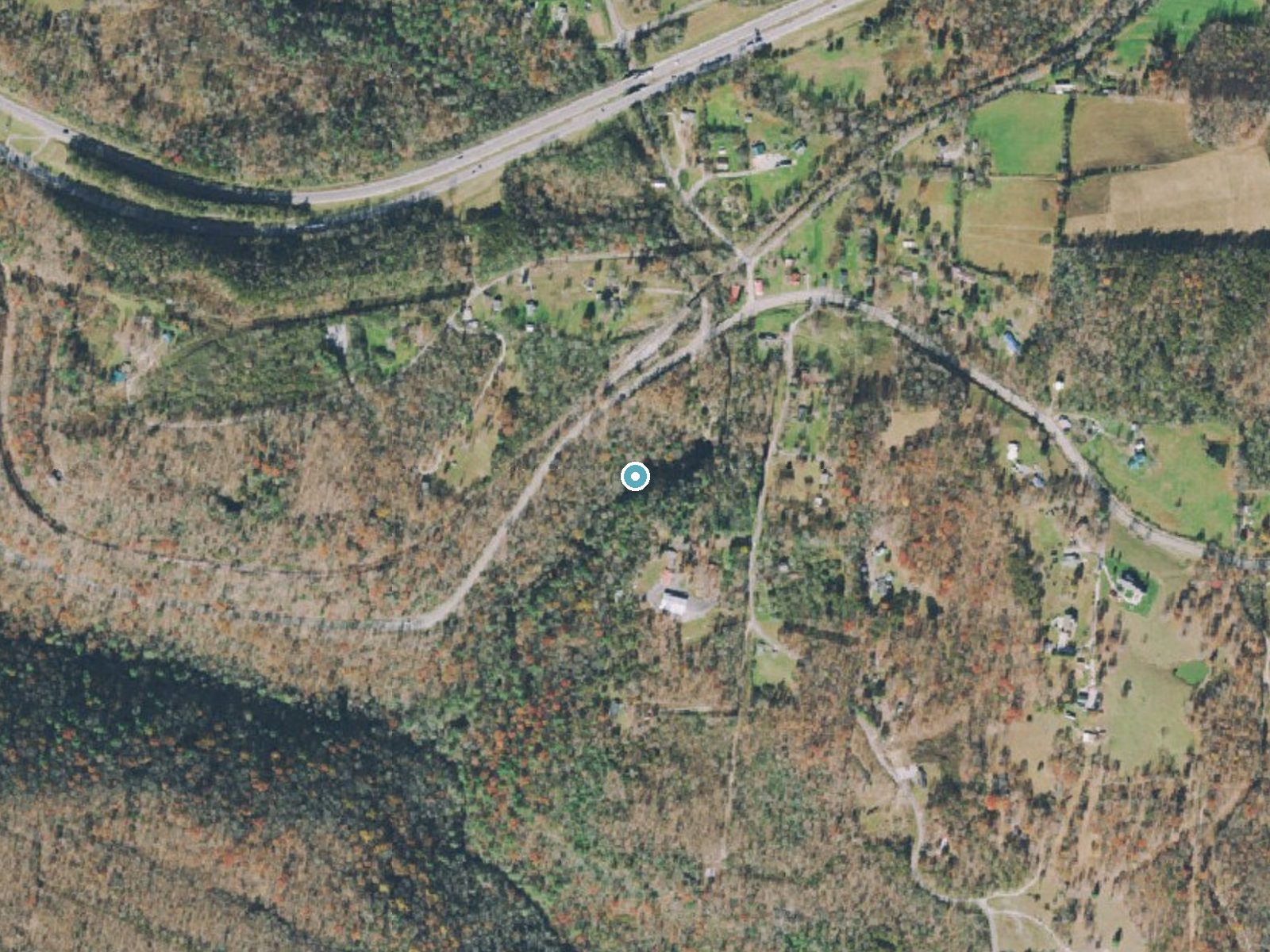 Aerial photo of the same ground around Ozone Falls near Crab Orchard, Tennessee, for comparison with the lidar view