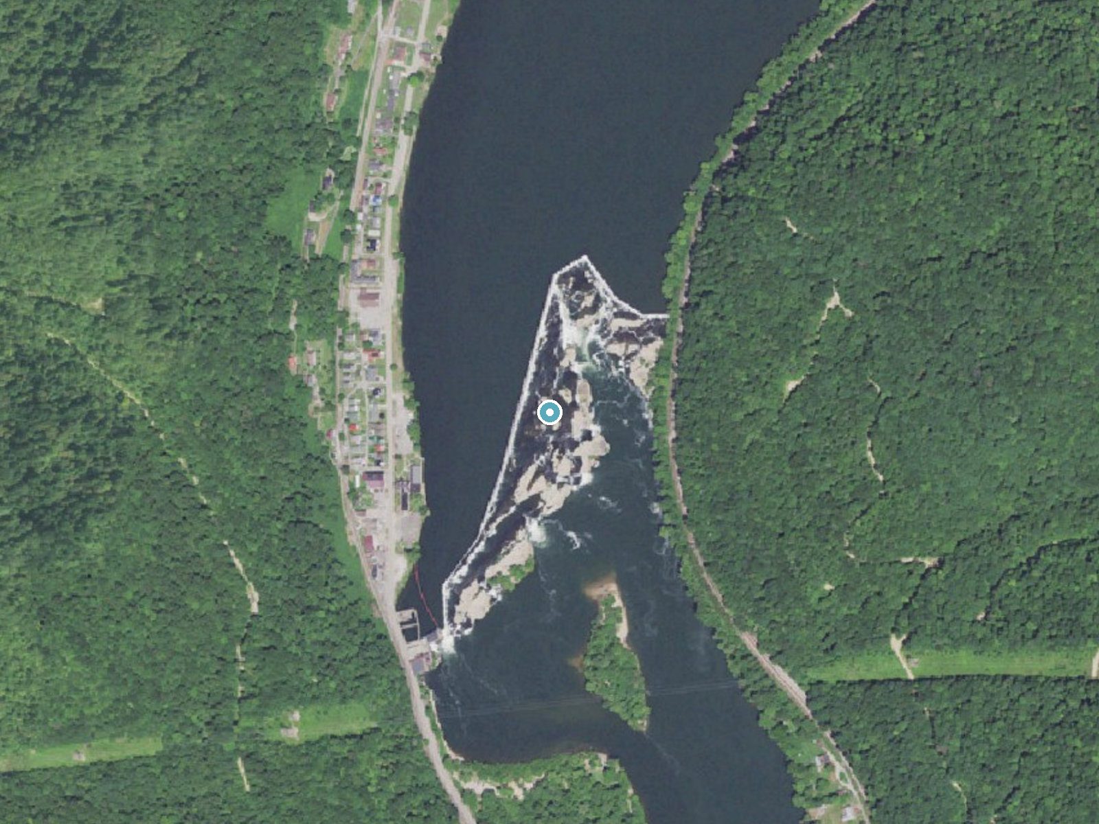 Aerial photo of the same ground around Kanawha Falls near Glen Ferris, West Virginia, for comparison with the lidar view