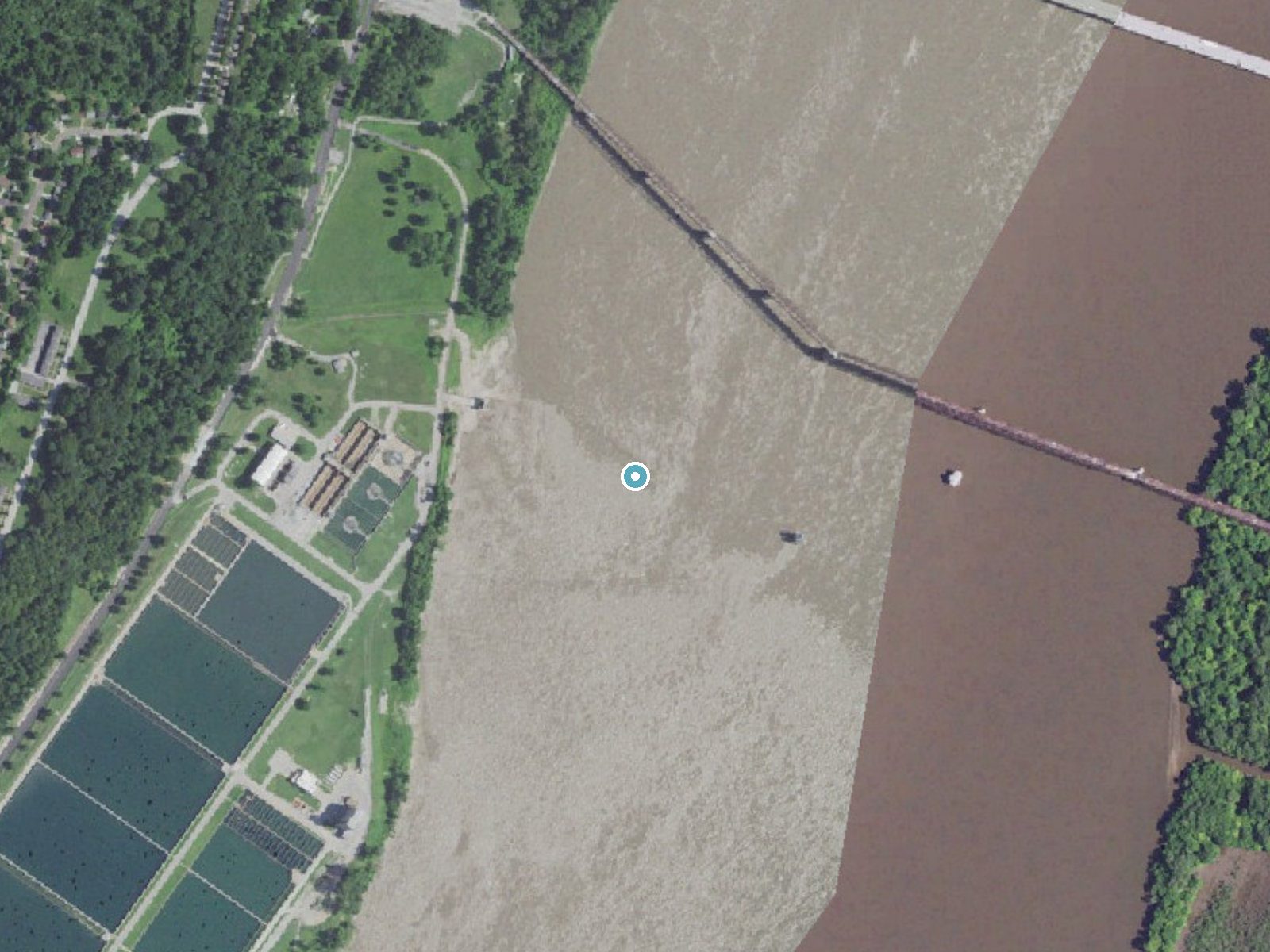 Aerial photo of the same ground around Chain of Rocks near Glasgow Village, Missouri, for comparison with the lidar view