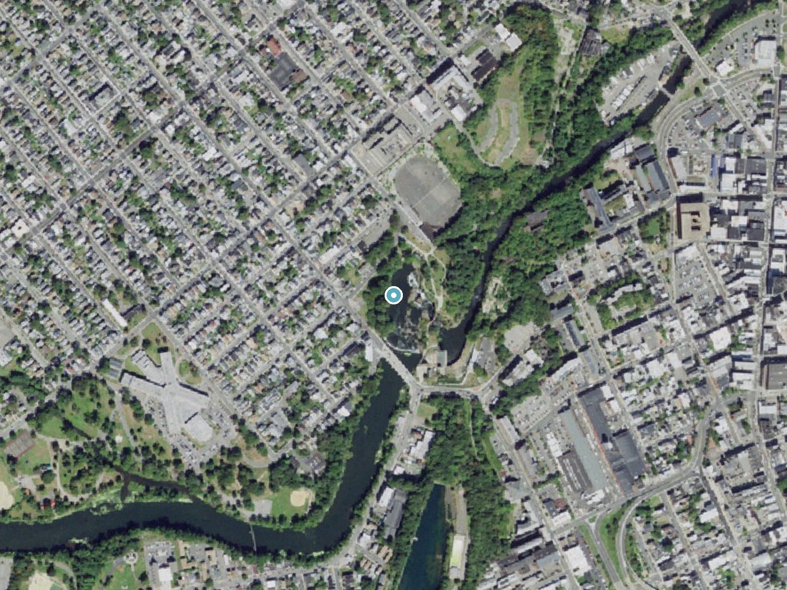Aerial photo of the same ground around Passaic Falls near Paterson, New Jersey, for comparison with the lidar view