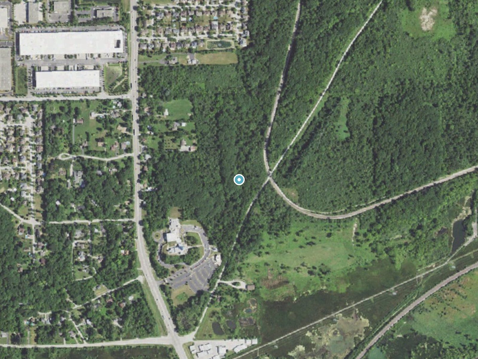 Aerial photo of the same ground around Canyon Creek Cascade near Lemont, Illinois, for comparison with the lidar view