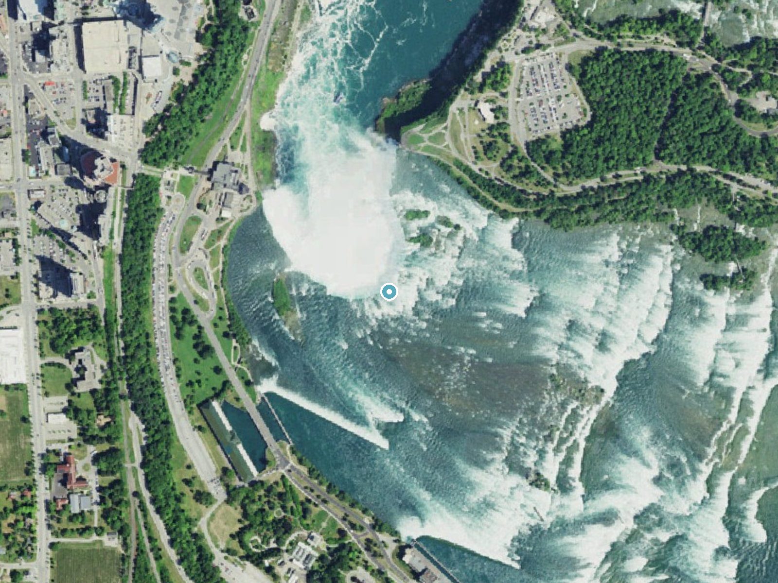 Aerial photo of the same ground around Horseshoe Falls near Niagara Falls, New York, for comparison with the lidar view