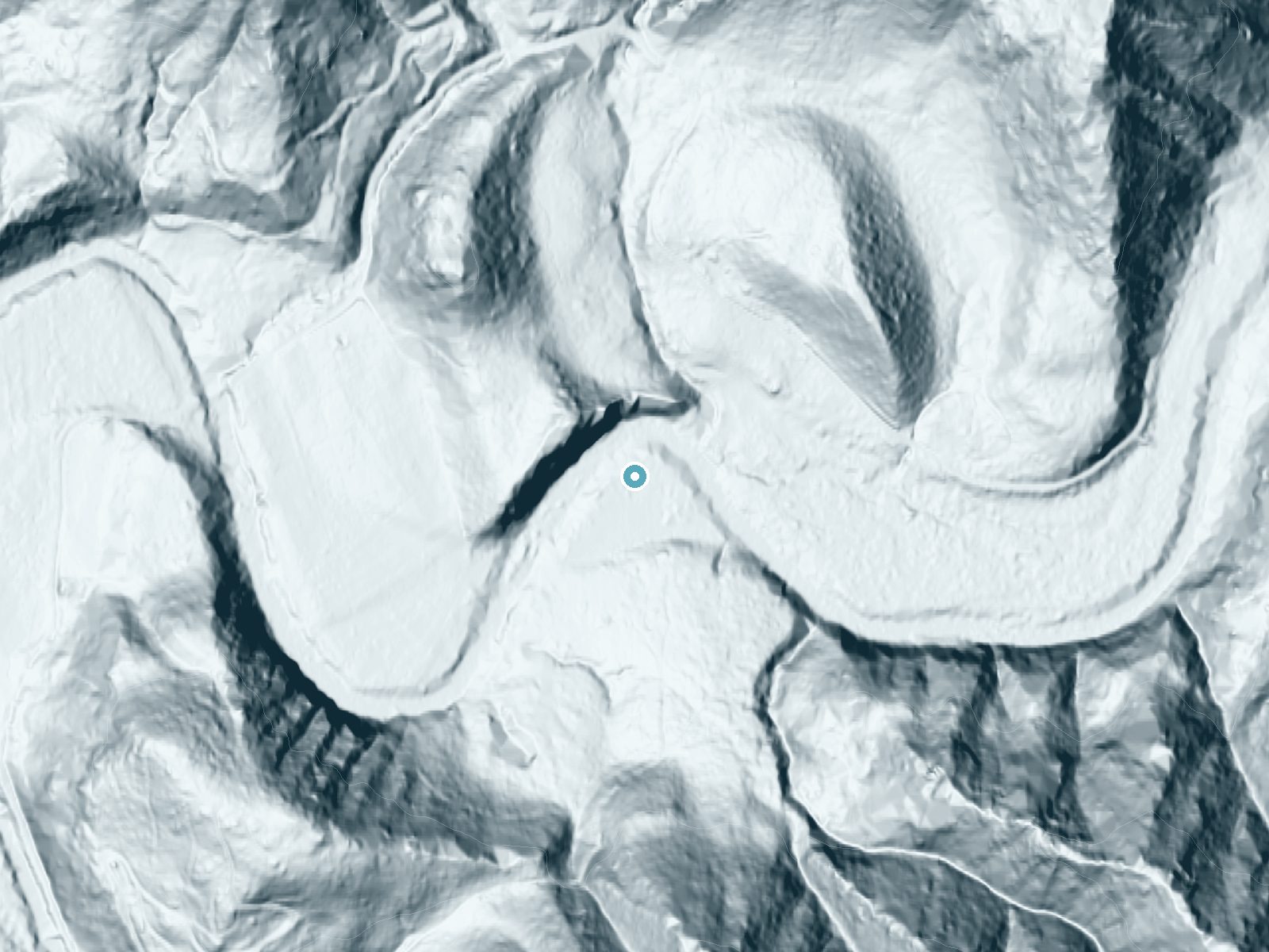 LiDAR bare-earth terrain around Pidgeon Falls near Glasgow, Oregon, showing about 81 feet of drop
