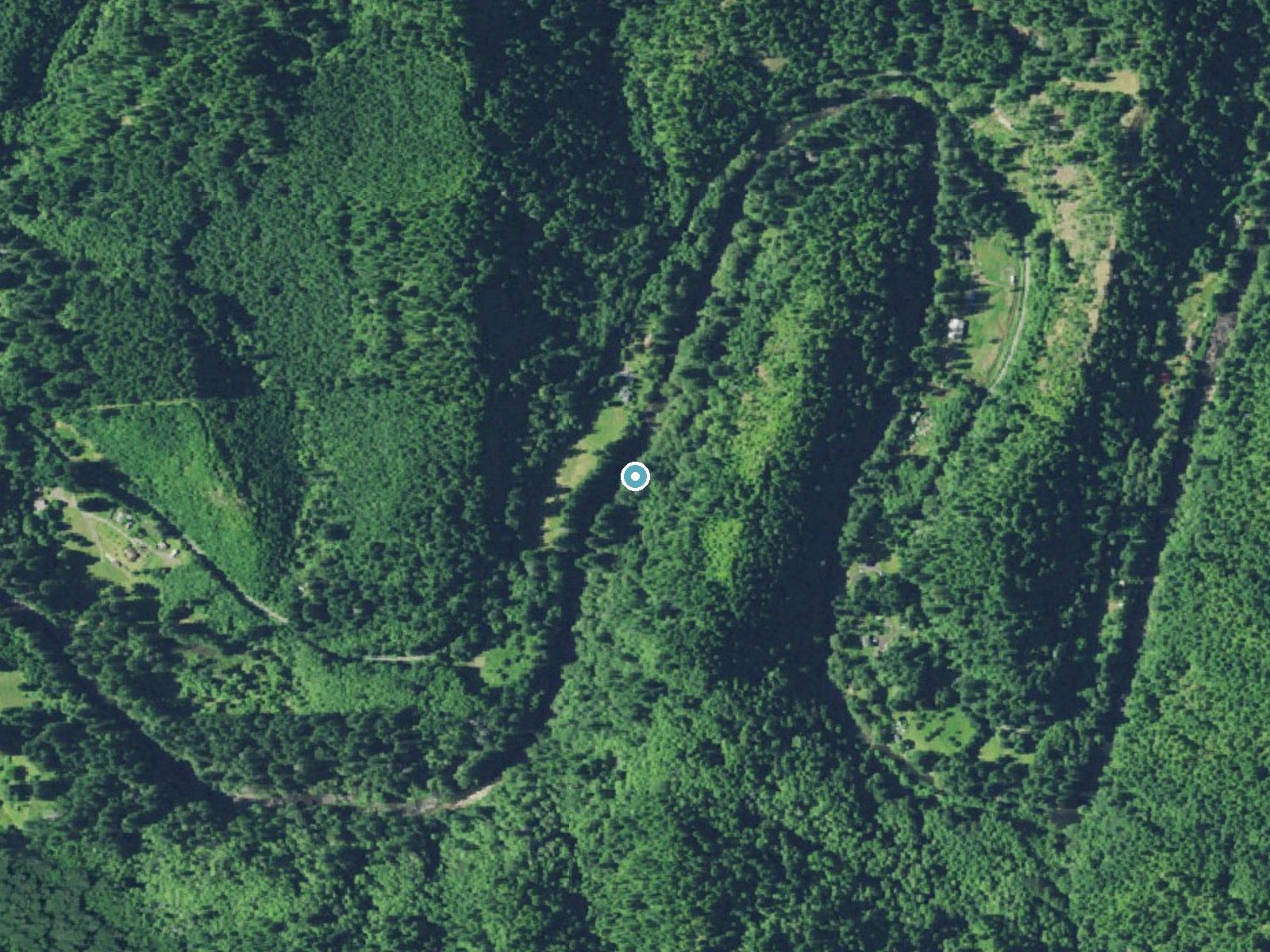 Aerial photo of the same ground around Estelle Falls near Glasgow, Oregon, for comparison with the lidar view