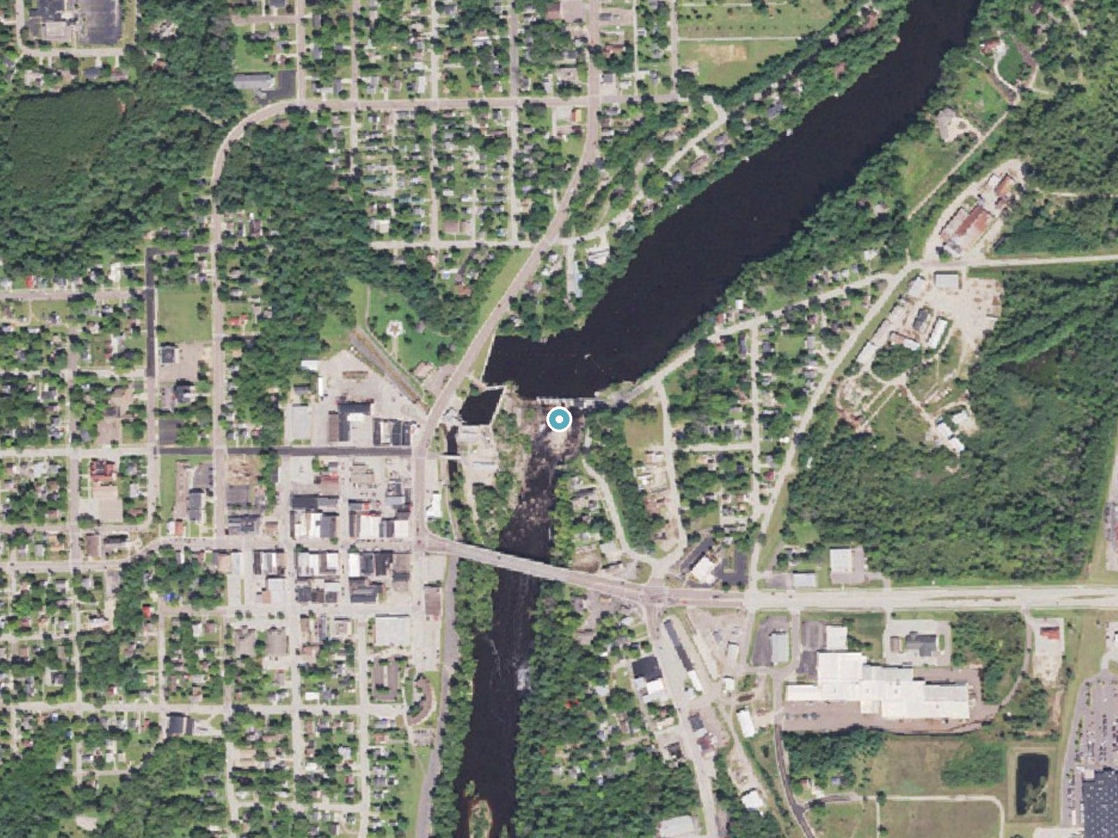 Aerial photo of the same ground around Ni-ho-kha-wa-ne-ey-ja near Black River Falls, Wisconsin, for comparison with the lidar view