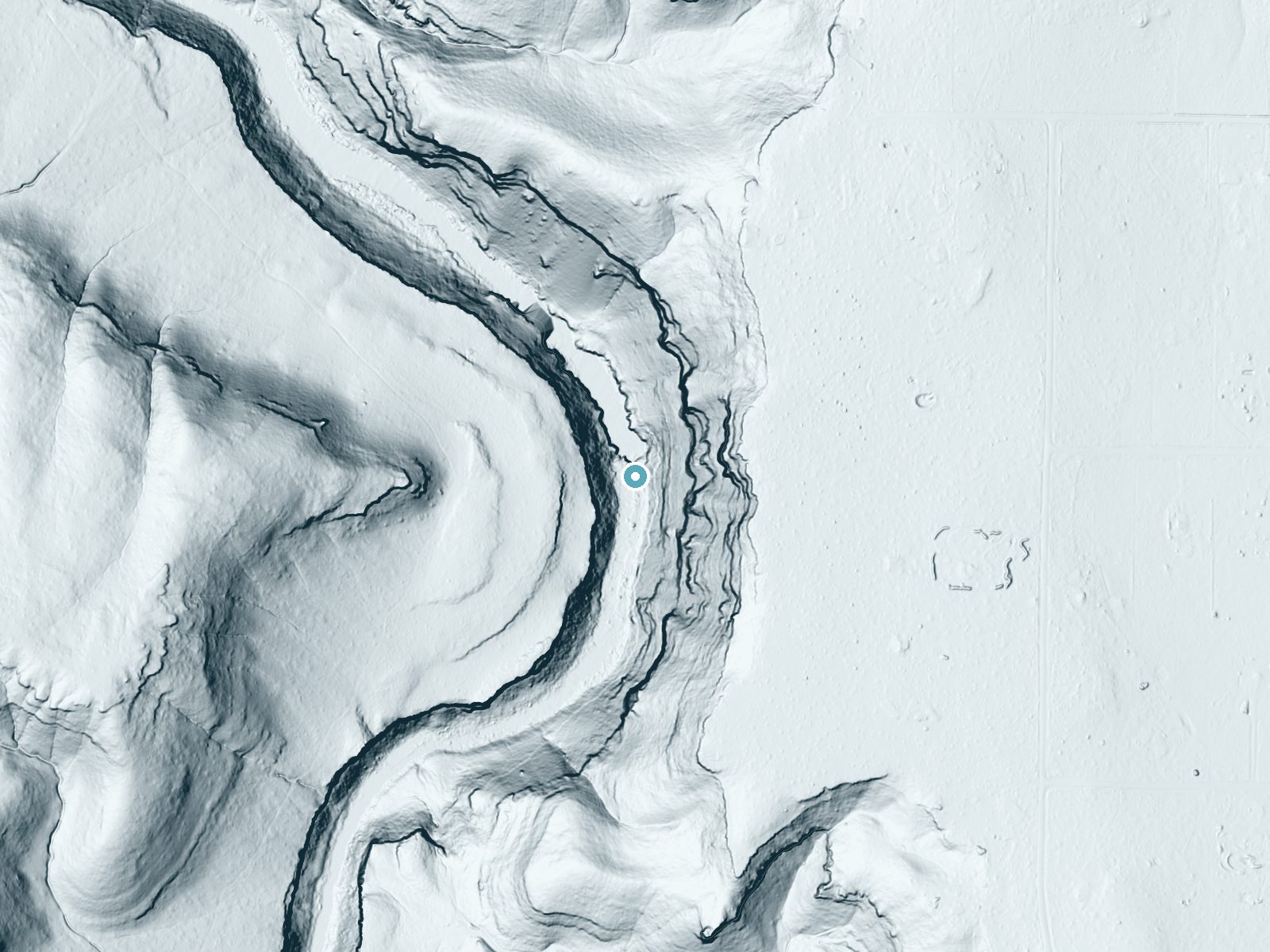 LiDAR bare-earth terrain around Steelhead Falls near Crooked River Ranch, Oregon, showing about 190 feet of drop, a steep tiered drop, facing west