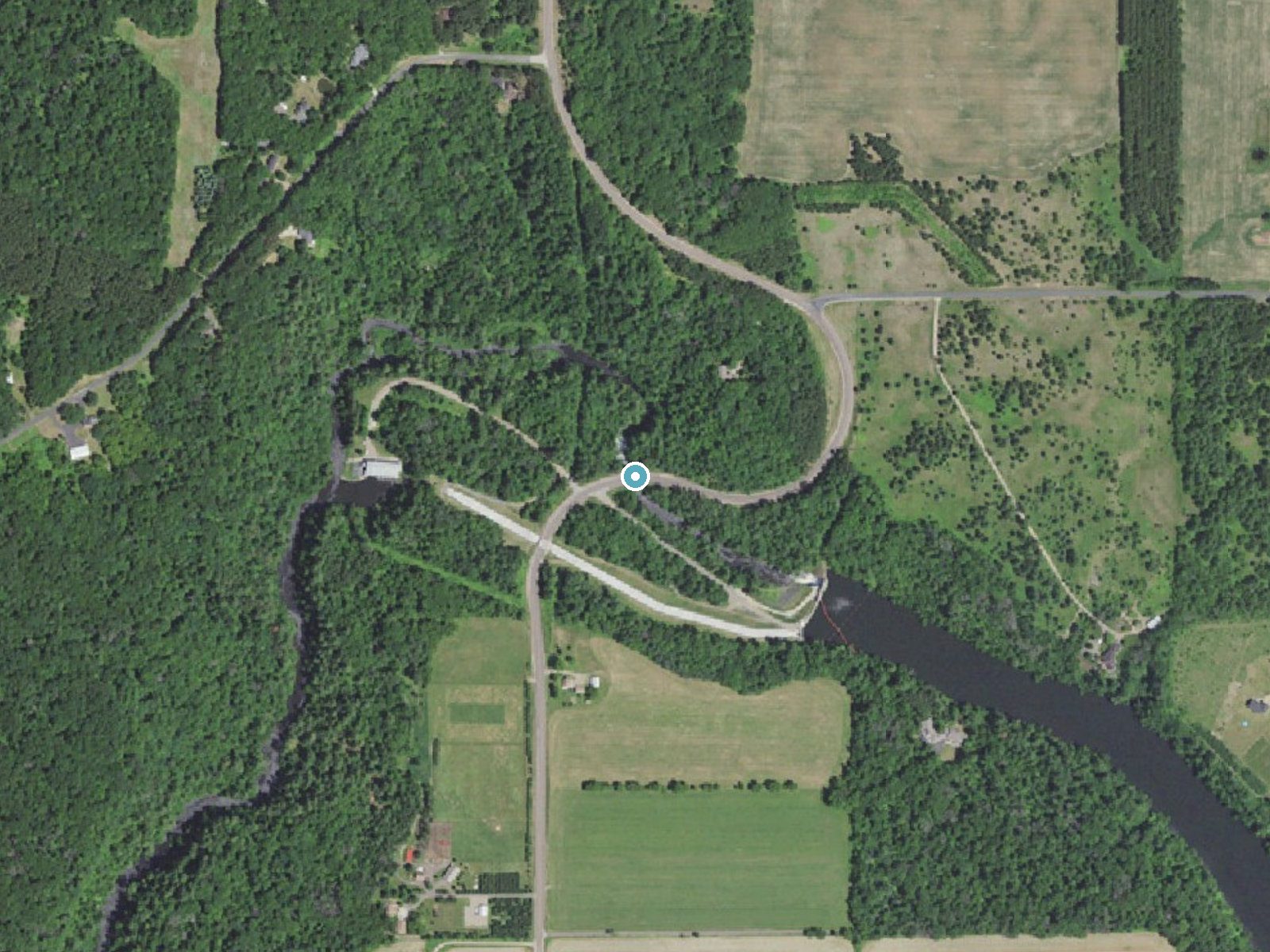 Aerial photo of the same ground around Apple River Falls near Somerset, Wisconsin, for comparison with the lidar view