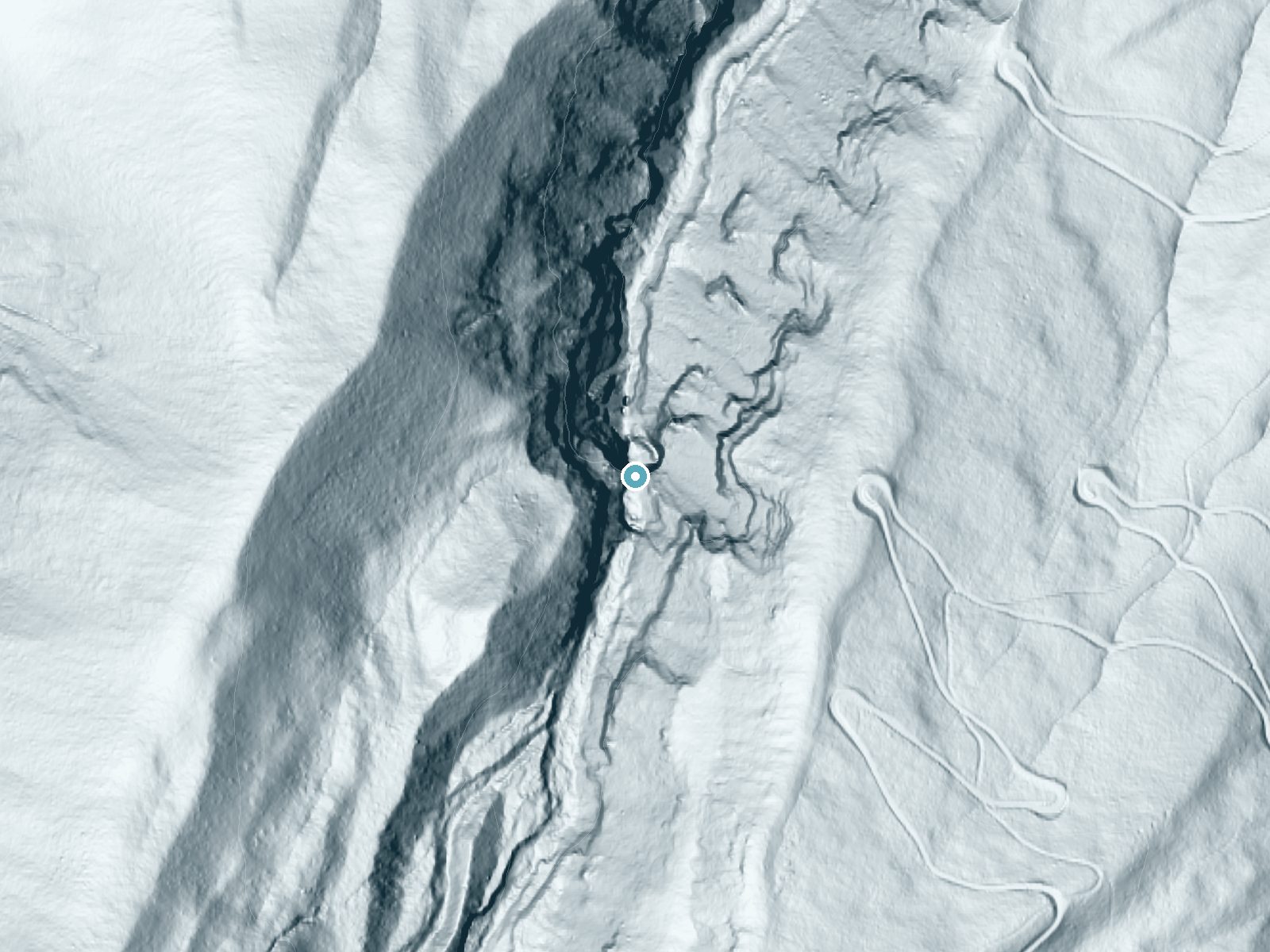 LiDAR bare-earth terrain around Wallalute Falls near Parkdale, Oregon, showing about 473 feet of drop, a single sheer drop, facing north
