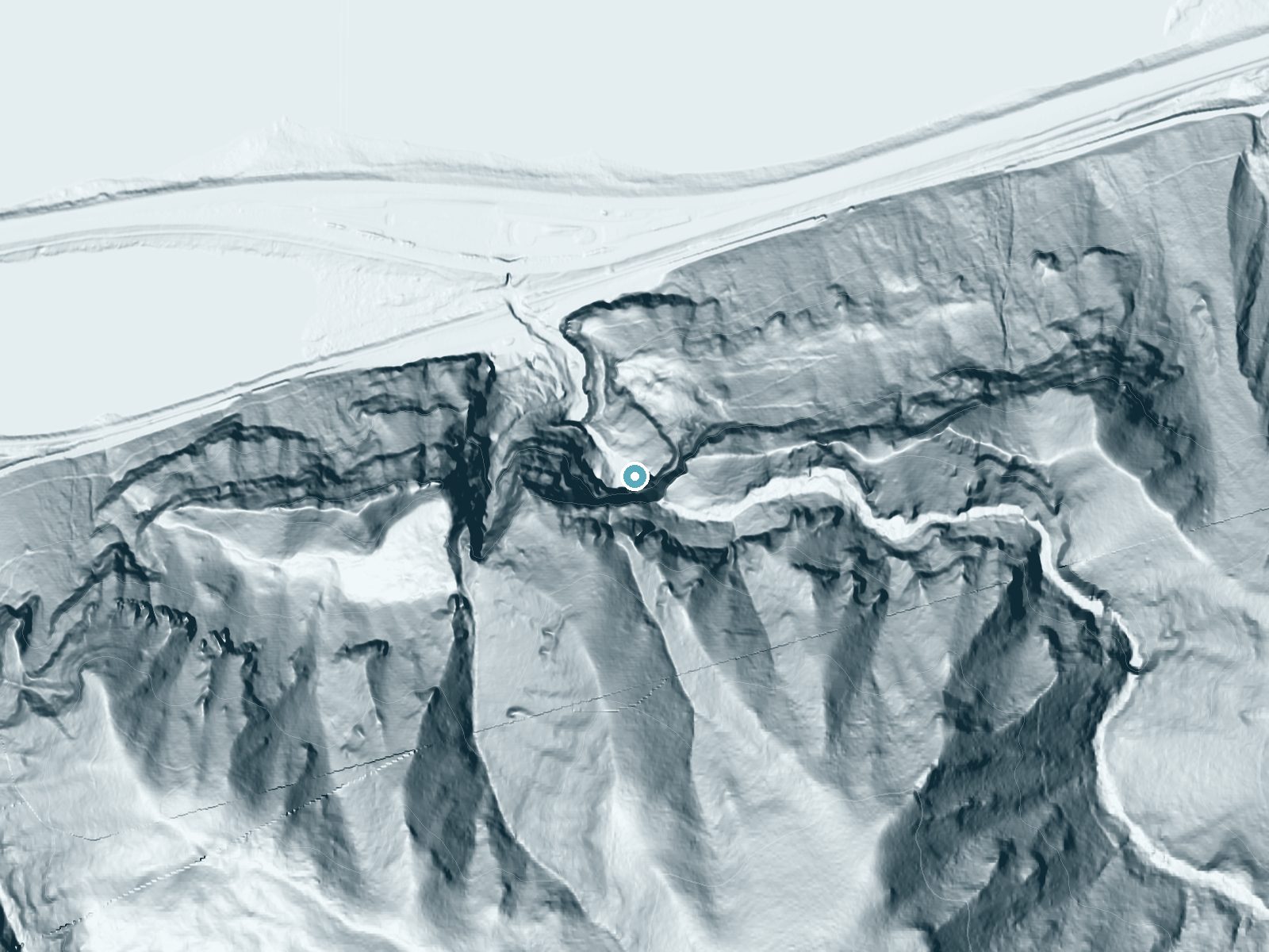 LiDAR bare-earth terrain around Multnomah Falls near North Bonneville, Oregon, showing about 764 feet of drop, a single sheer drop, facing north