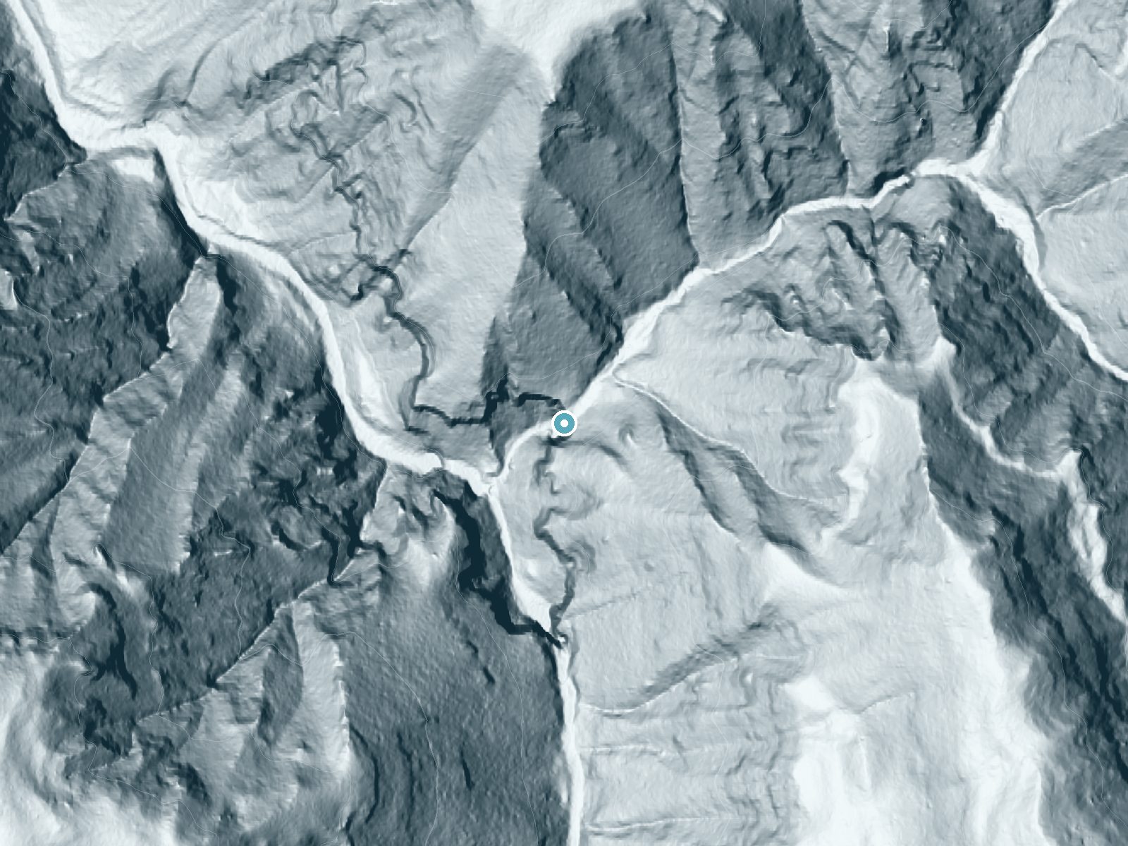 LiDAR bare-earth terrain around Tunnel Falls near Cascade Locks, Oregon, showing about 384 feet of drop, a single sheer drop, facing west