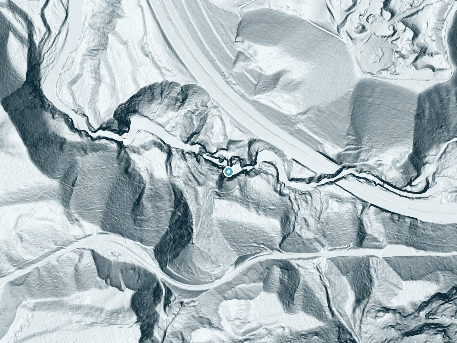 LiDAR bare-earth terrain around Twin Falls near Riverpoint, Washington, showing about 247 feet of drop, a single sheer drop, facing north