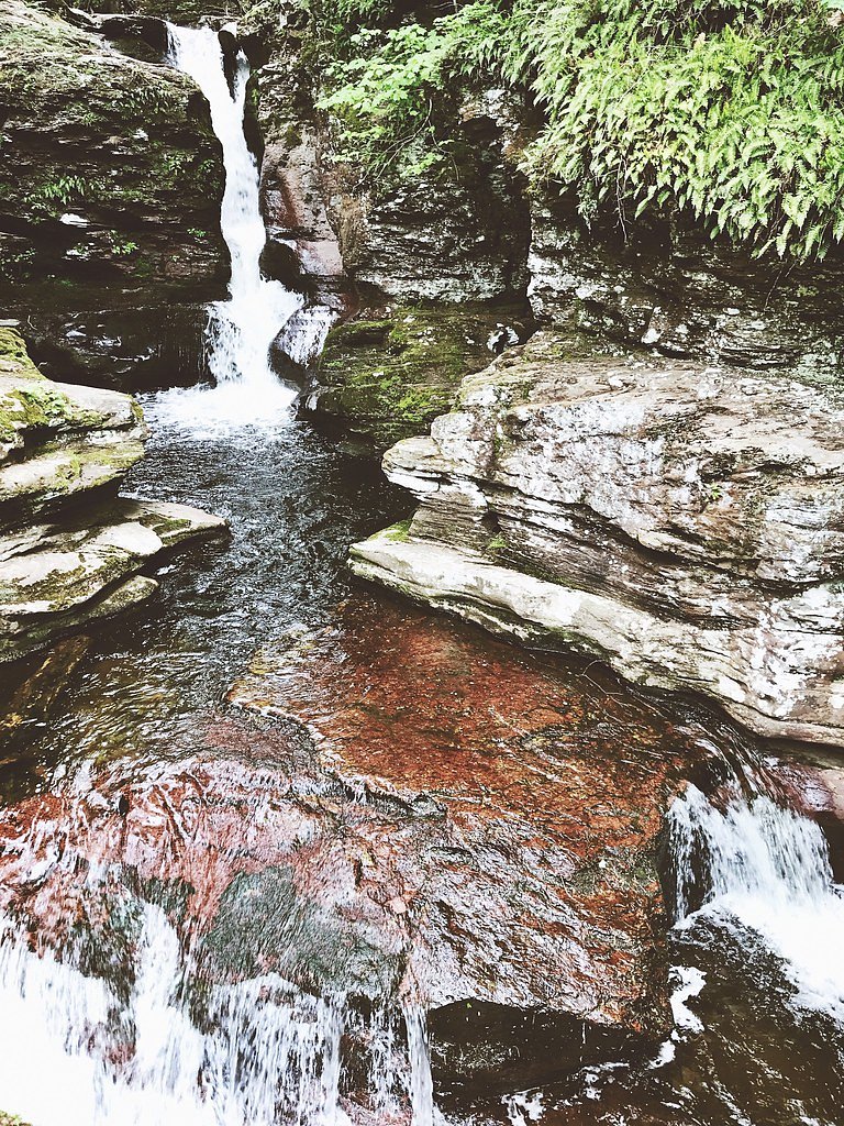 Adams Falls waterfall