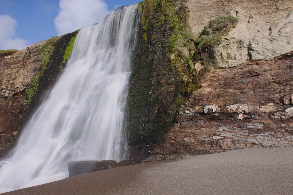 Alamere Falls waterfall