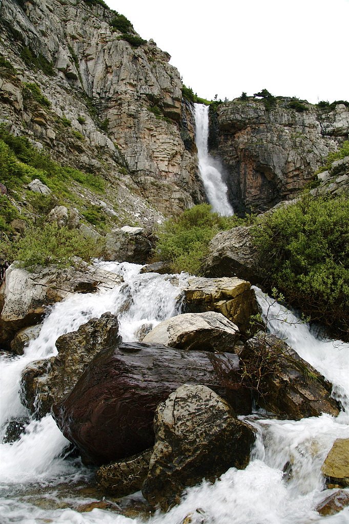 Apikuni Falls waterfall