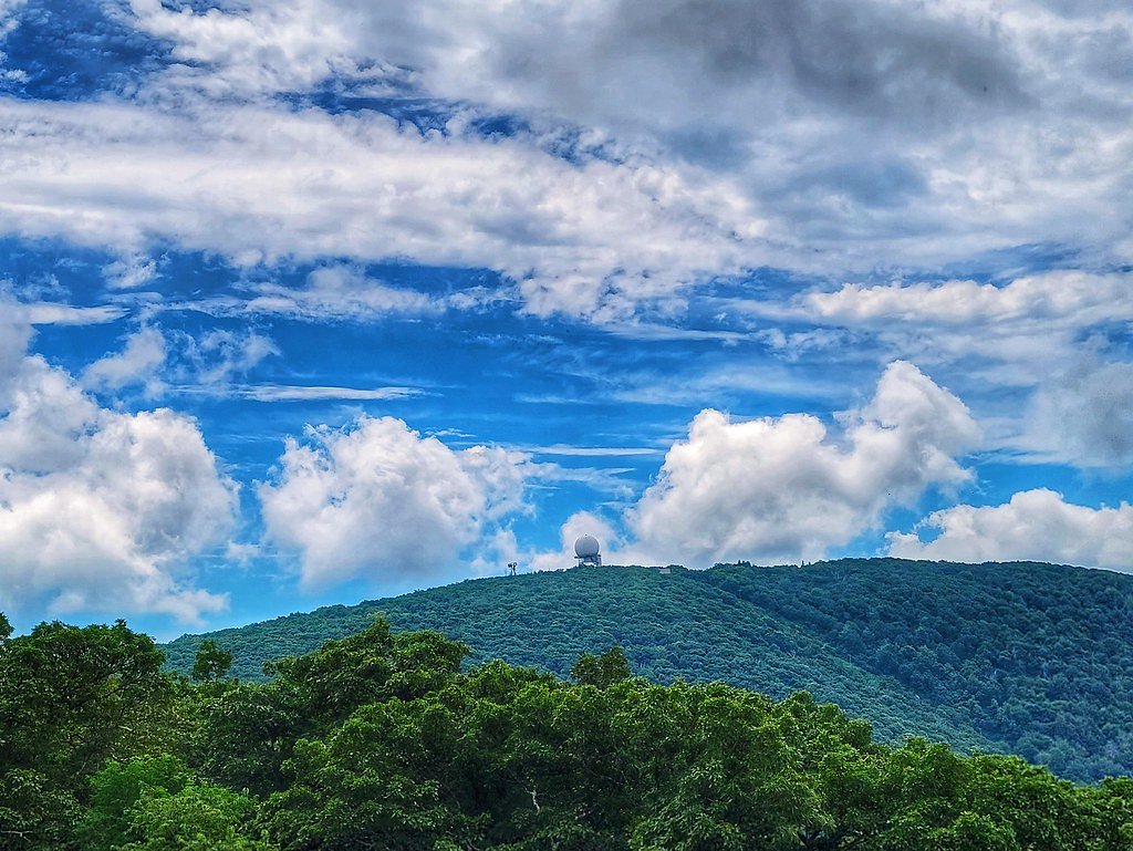 Apple Orchard Falls waterfall