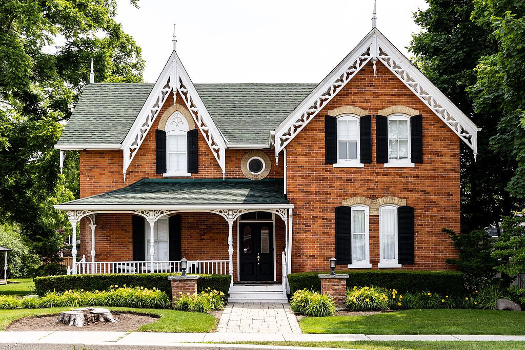 Artists Falls waterfall