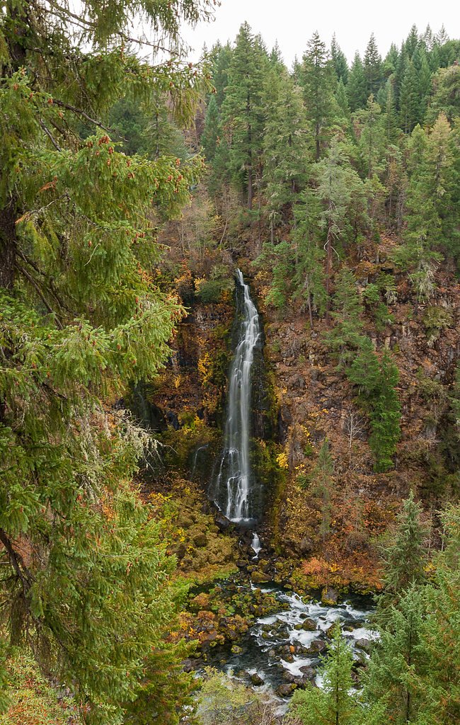 Barr Creek Falls waterfall