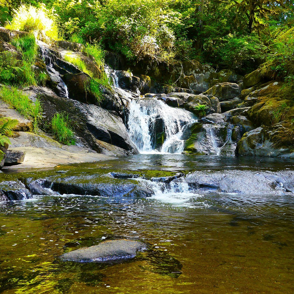 Beaver Creek Falls waterfall