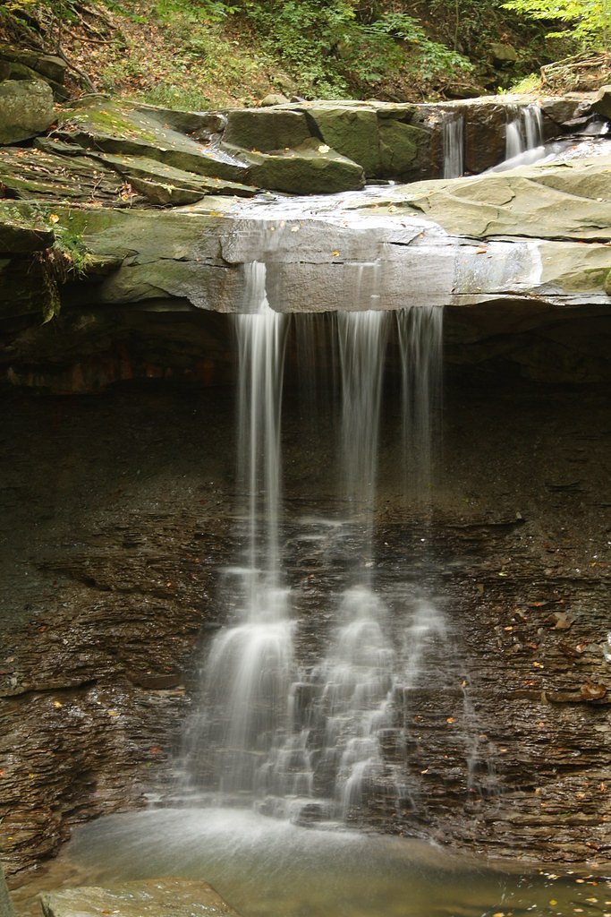 Blue Hen Falls waterfall