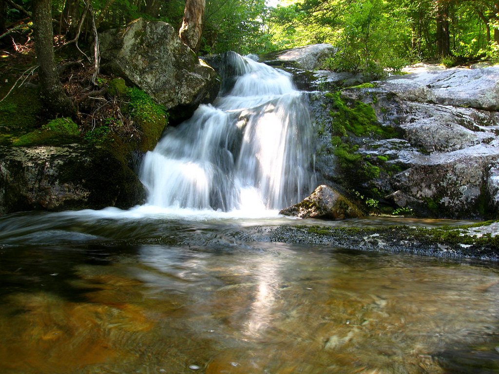Brickett Falls waterfall