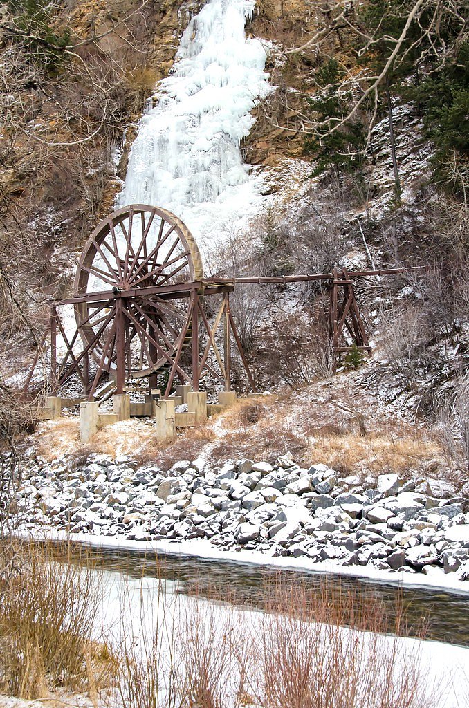 Bridal Veil Falls waterfall