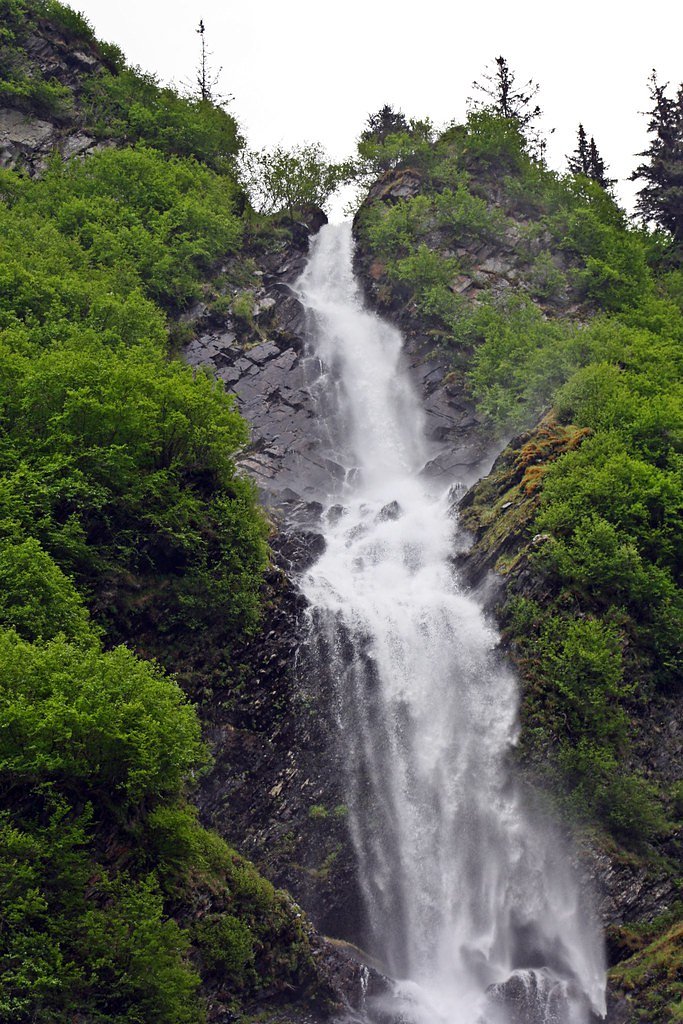 Bridal Veil Falls waterfall