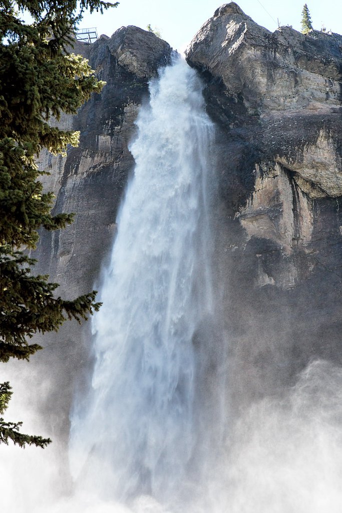 Bridal Veil Falls waterfall