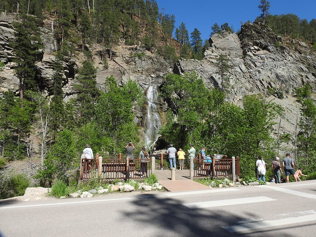 Bridal Veil Falls waterfall
