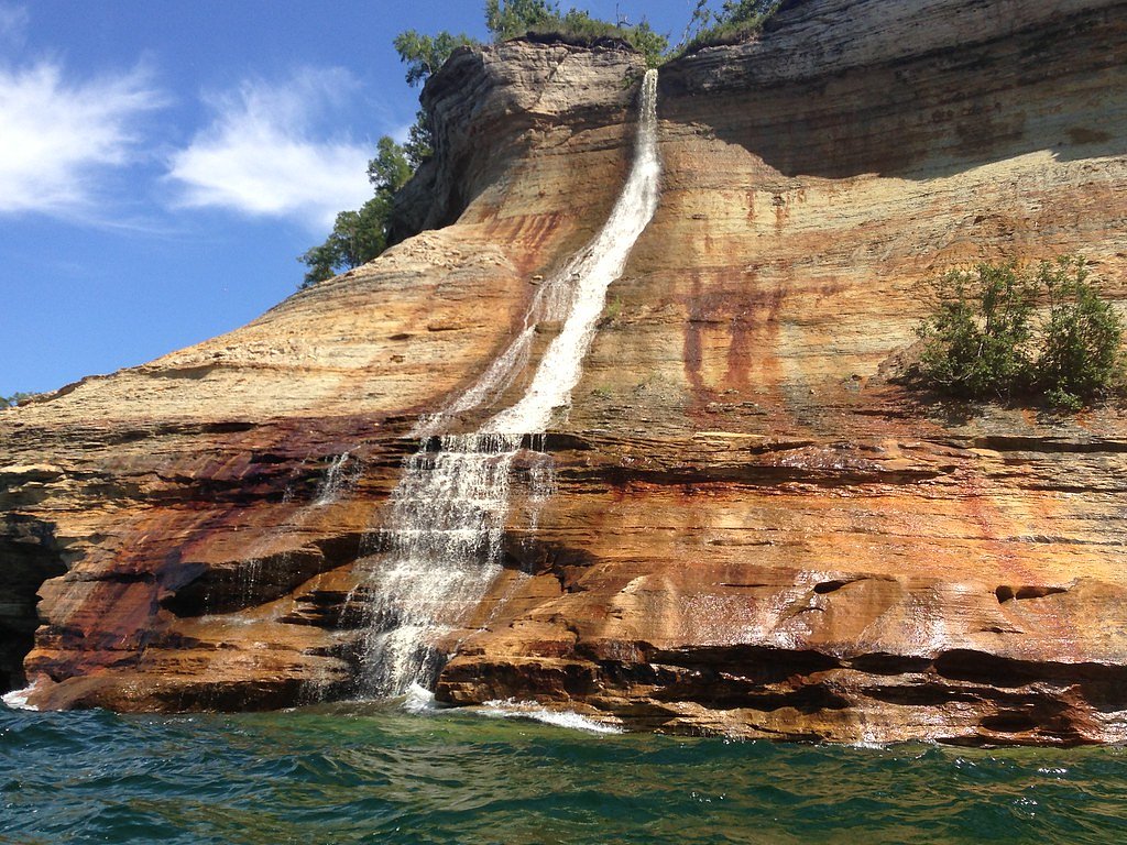 Bridalveil Falls waterfall