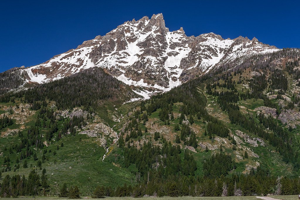 Broken Falls waterfall