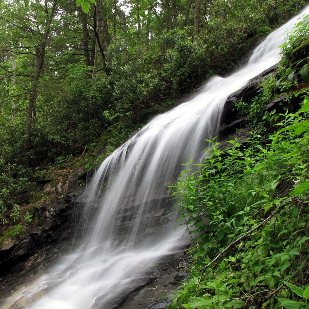 Cascade Falls waterfall