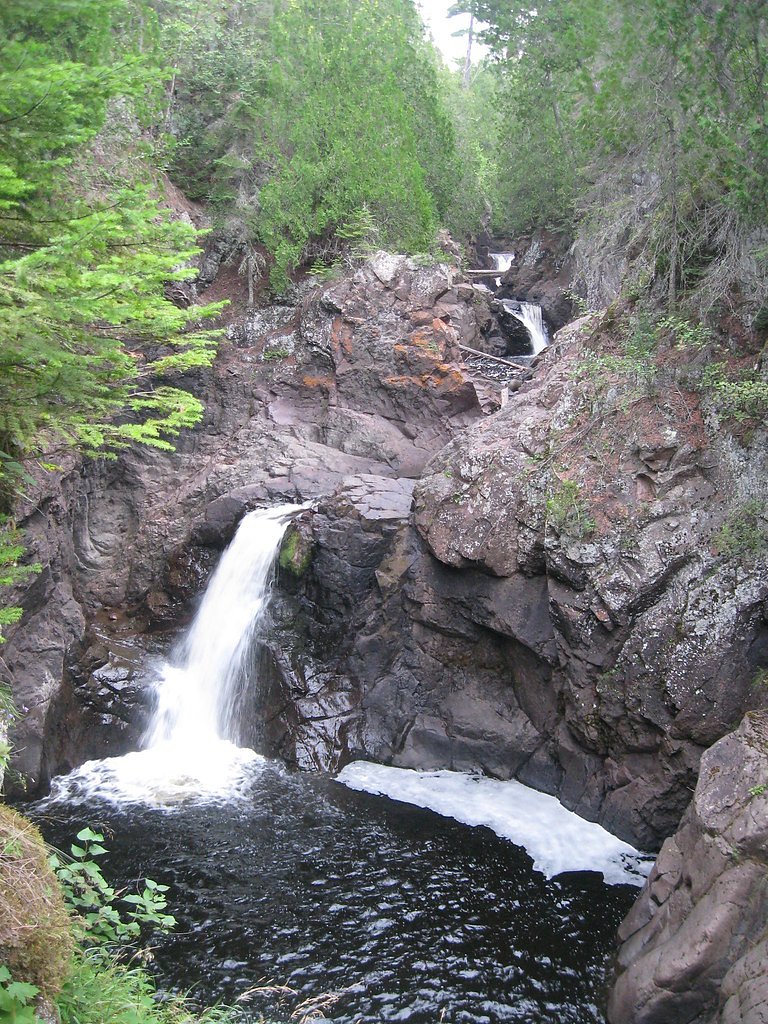 Cascade Falls waterfall