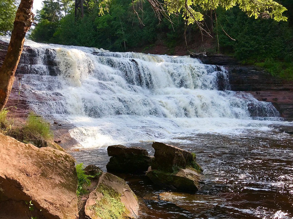 Cascade Falls waterfall