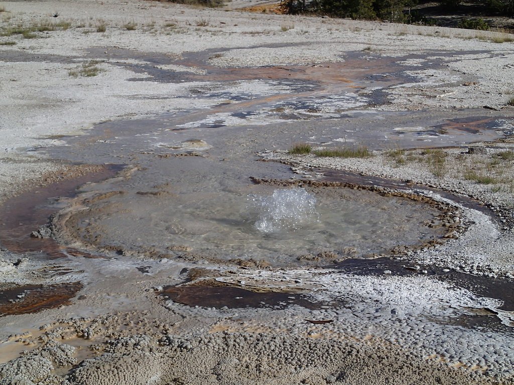 Cascades of the Firehole waterfall