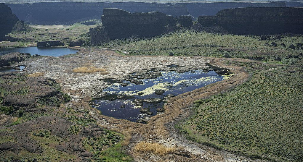 Cataract Falls waterfall