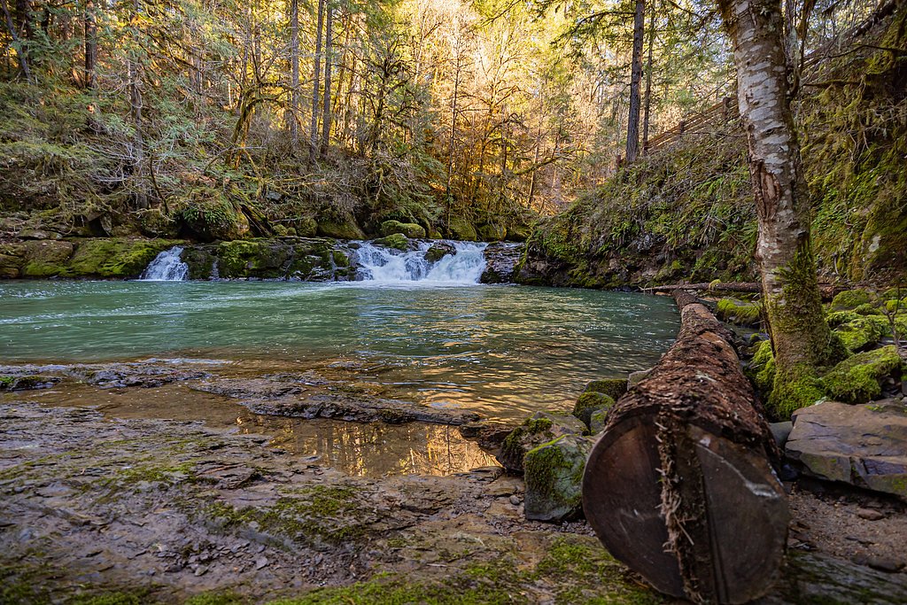 Cavitt Falls waterfall
