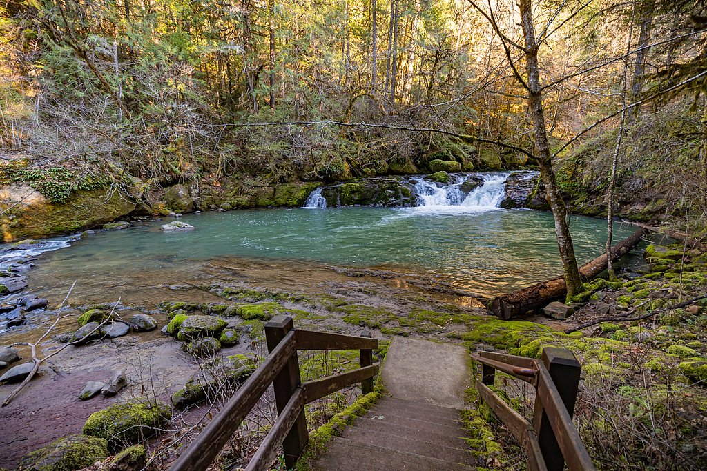 Cavitt Falls waterfall