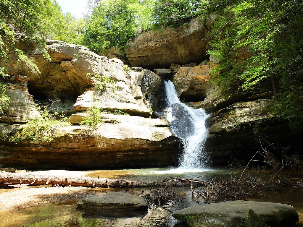 Cedar Falls waterfall
