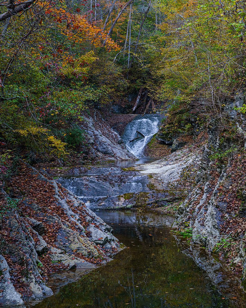 Cedar Falls waterfall