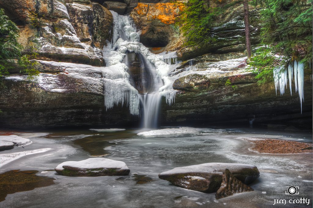 Cedar Falls waterfall