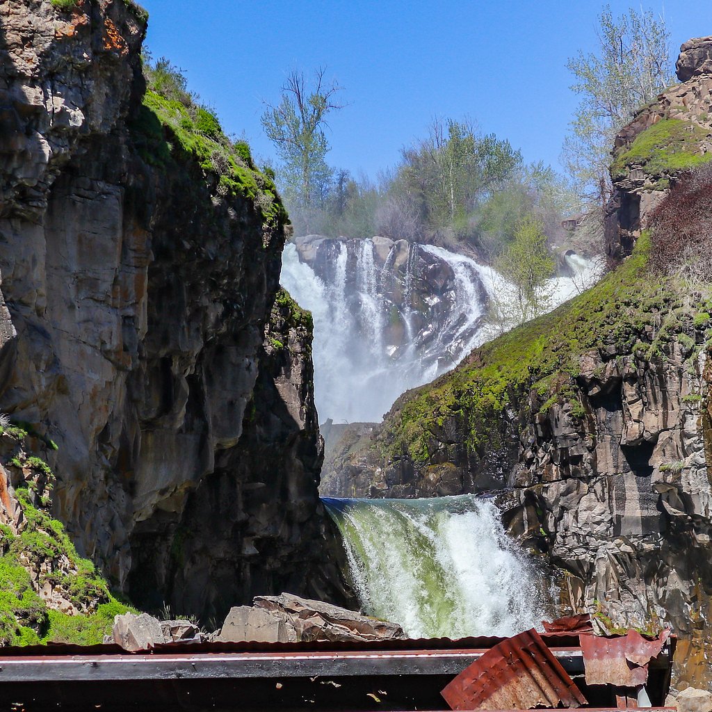 Celestial Falls waterfall