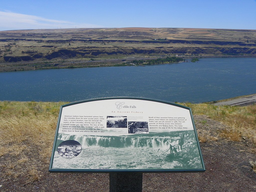 Celilo Falls (historical) waterfall