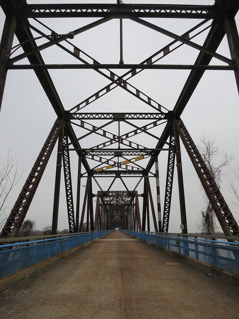 Chain of Rocks waterfall