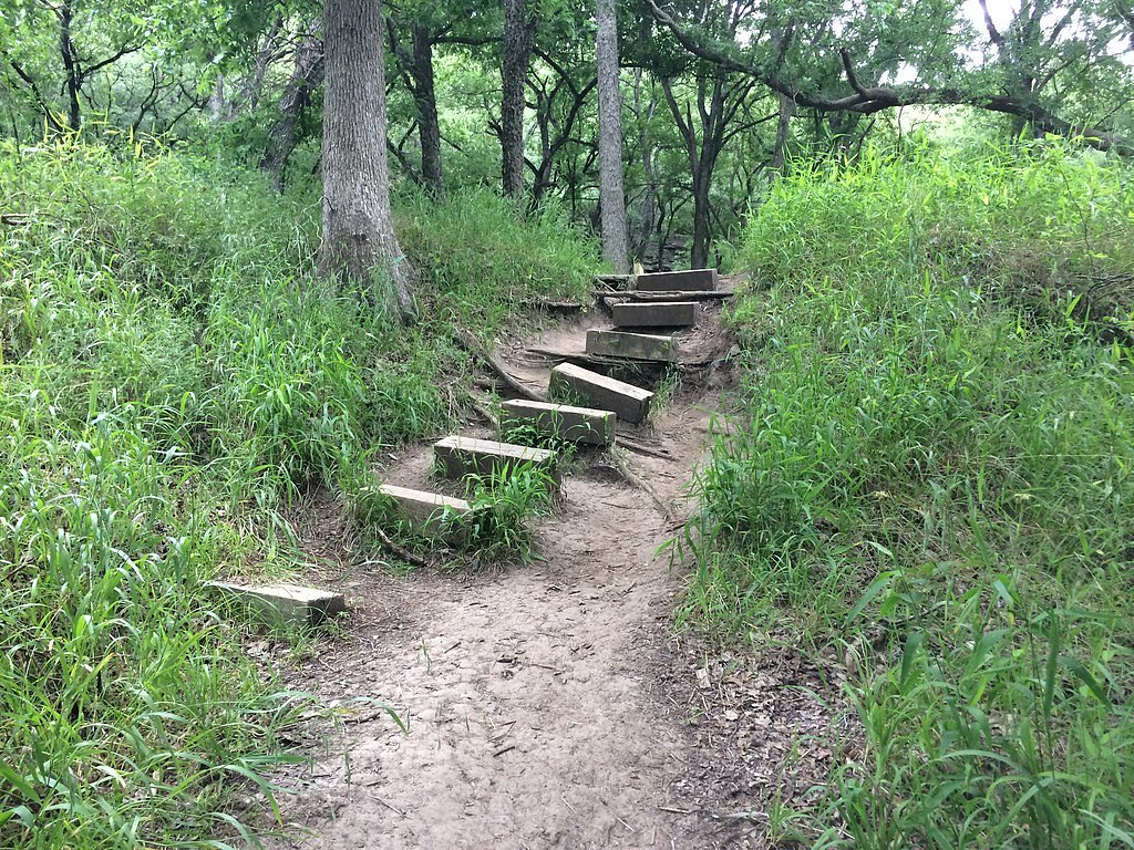 Chalk Ridge Falls waterfall