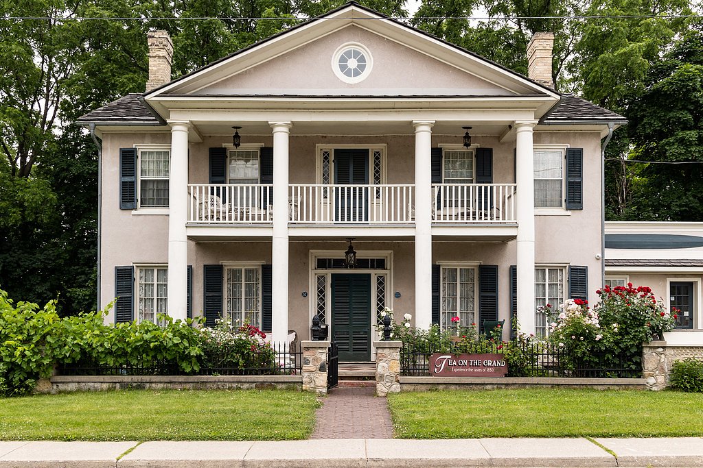 Clifford Falls waterfall