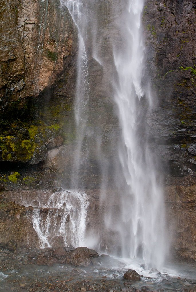 Comet Falls waterfall