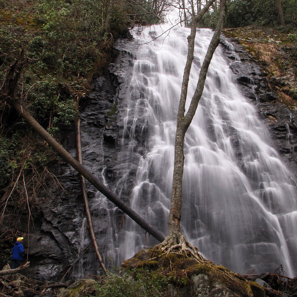 Crabtree Falls waterfall