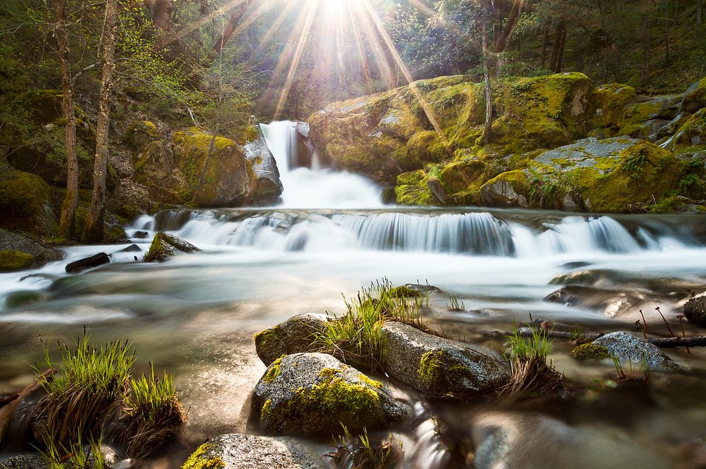 Crystal Creek Falls waterfall