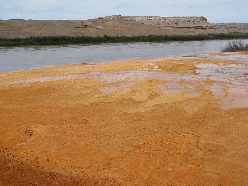 Crystal Falls waterfall