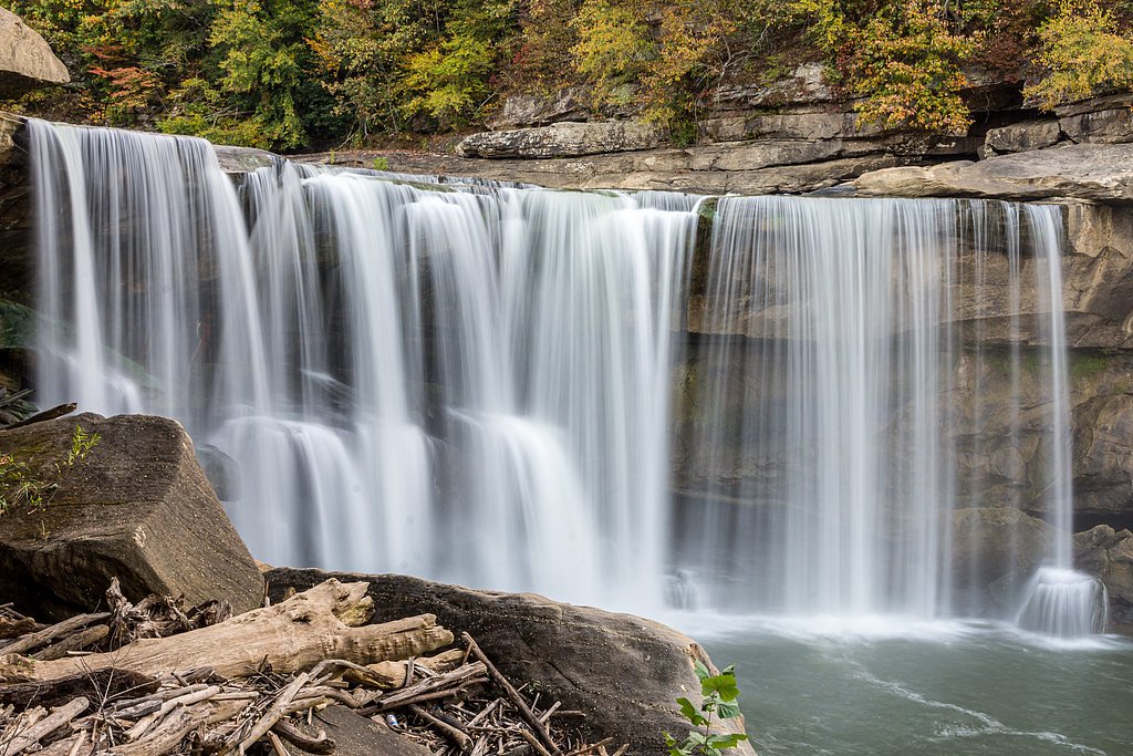 Cumberland Falls waterfall